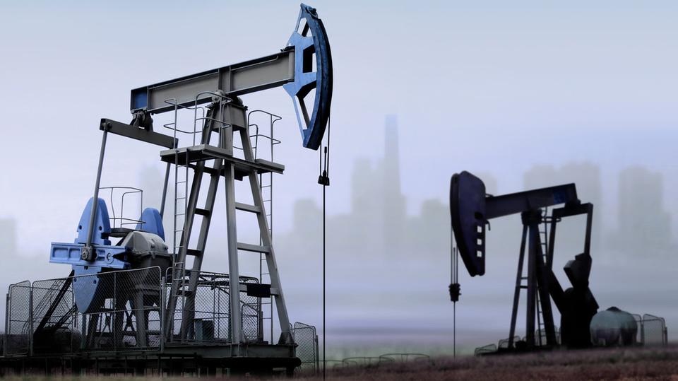 هبوط في أسعار النفط 