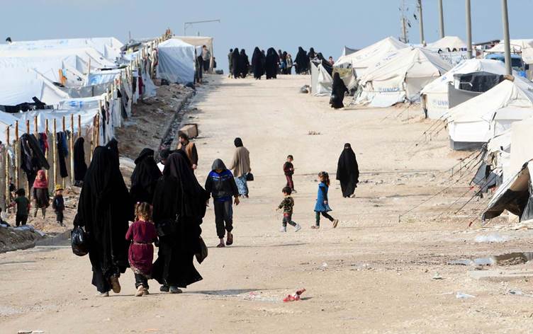 ​​​​​​​ قرار بإخلاء مخيم الهول من السوريين الراغبين بالخروج
