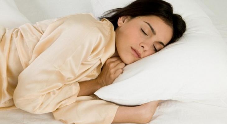 دراسة تكشف ما يفعله النوم الزائد بالجسم
