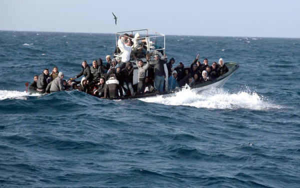 ايطاليا.. انقاذ سبعة وثلاثين مهاجرا كرديا من الغرق قبالة صقلية