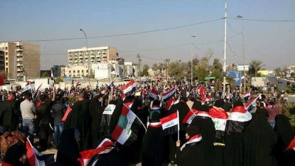بالصور.. تظاهرة للتيار الصدري في بغداد