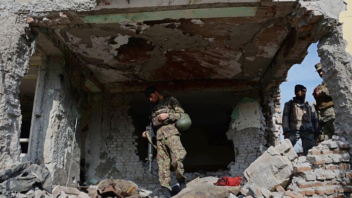 11 قتيلاً بهجوم استهدف منزل سياسي أفغاني