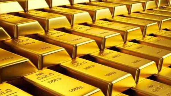 الذهب يهبط مع تحسن الإقبال على المخاطرة