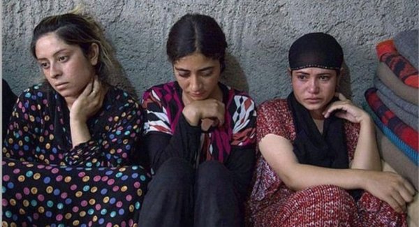 تحرير 18 ايزدي من قبضة داعش بمحيط تلعفر بينهم تسعة نساء