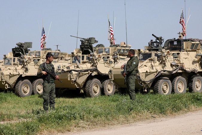 وزير الدفاع الأميركي: نقل 1000 جندي من سوريا الى العراق