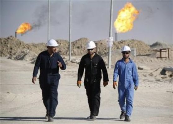 محافظات الجنوب تهدّد المالكي بالأقاليم وقطع النفط 
