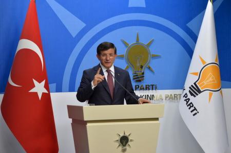 تركيا تواجه أزمة سياسية بعد فشل العدالة والتنمية في تشكيل حكومة