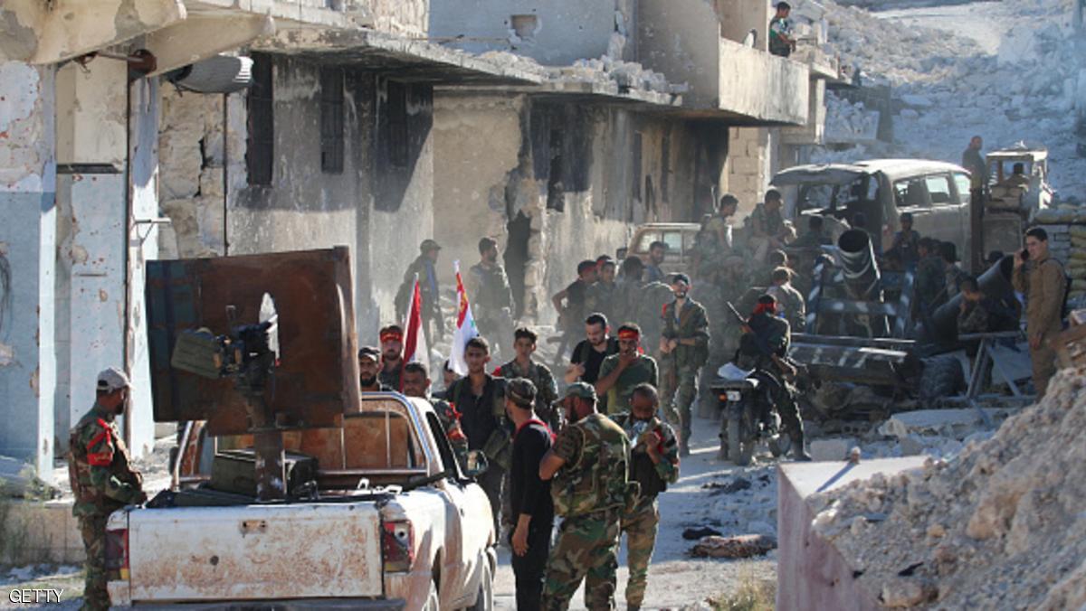 قوات الأسد تشن أكبر هجوم بري لاستعادة حلب