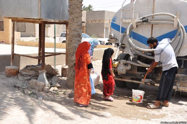  بقعة نفط في دجلة  تقطع مياه الشرب عن بغداد