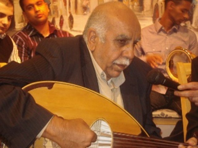 الفنان الكبير عبد الحسين السماوي