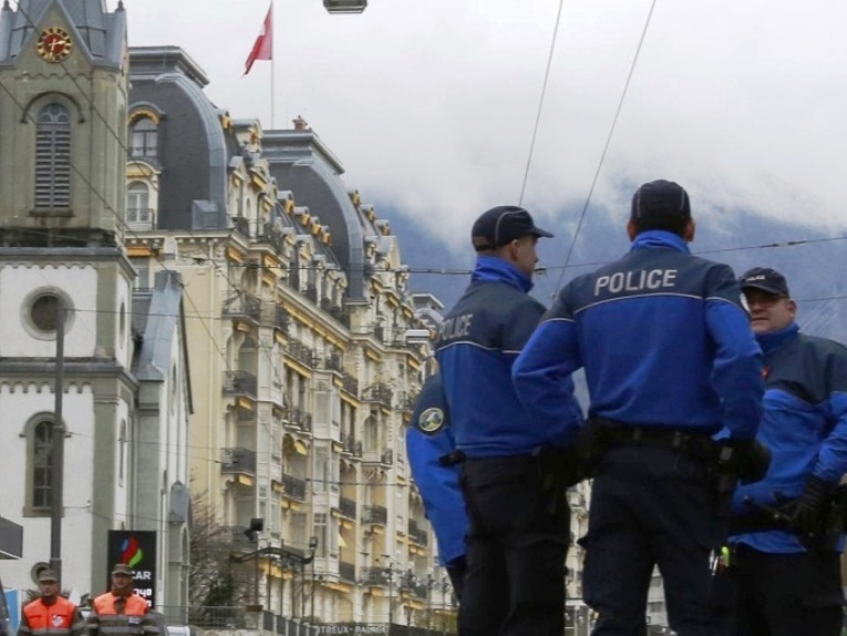 سويسرا اعتقلت ثلاثة مواطنين عراقيين في مارس / آذار الماضي