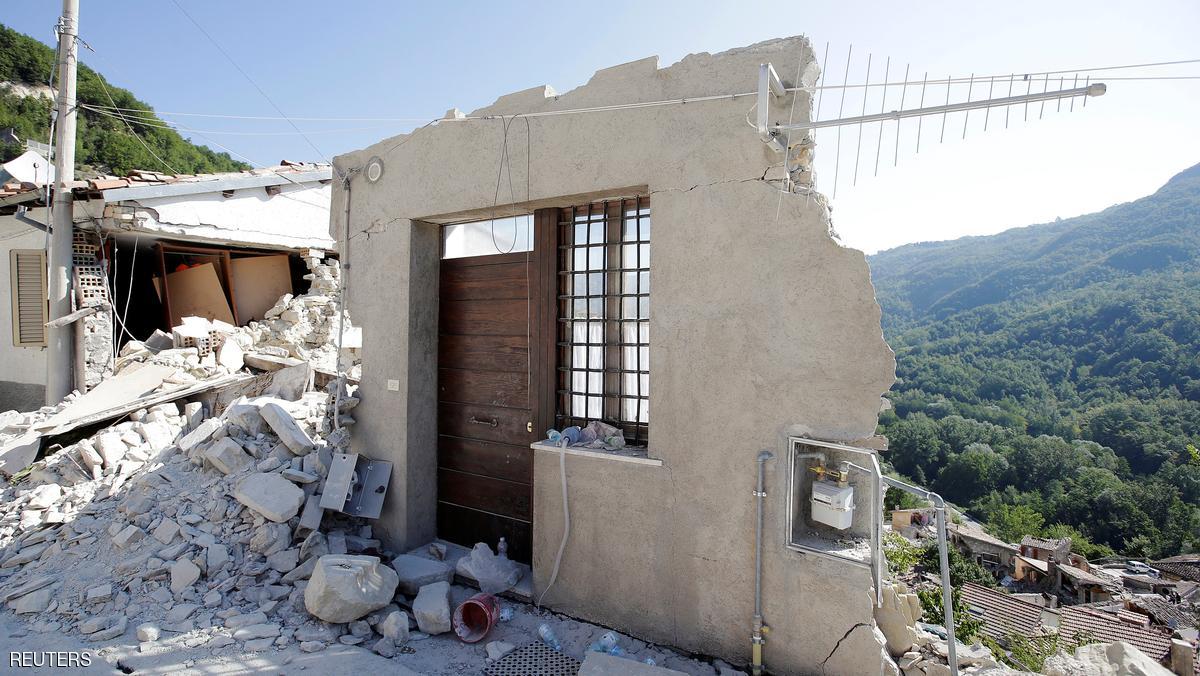  إيطاليا.. هزات أرضية قوية تضرب منطقة الزلزال  