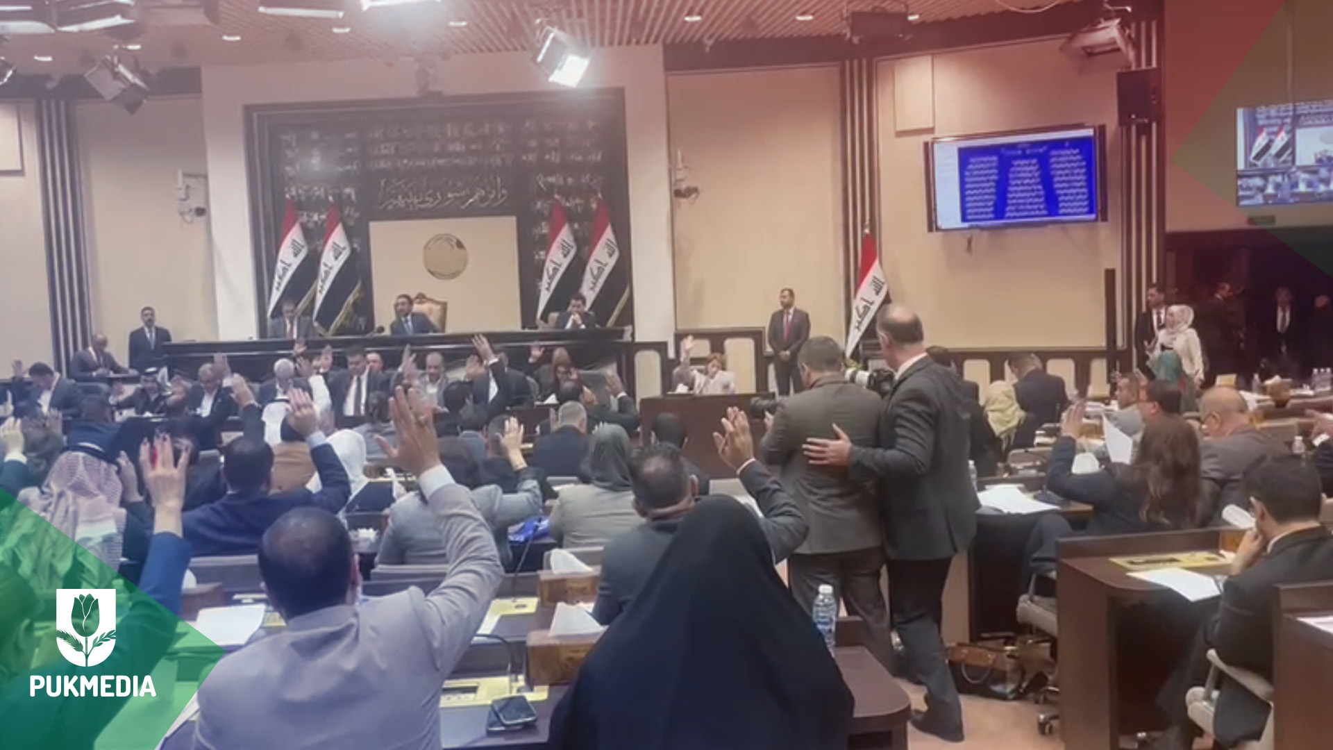  The Iraqi Parliament's session on amending the electoral law.