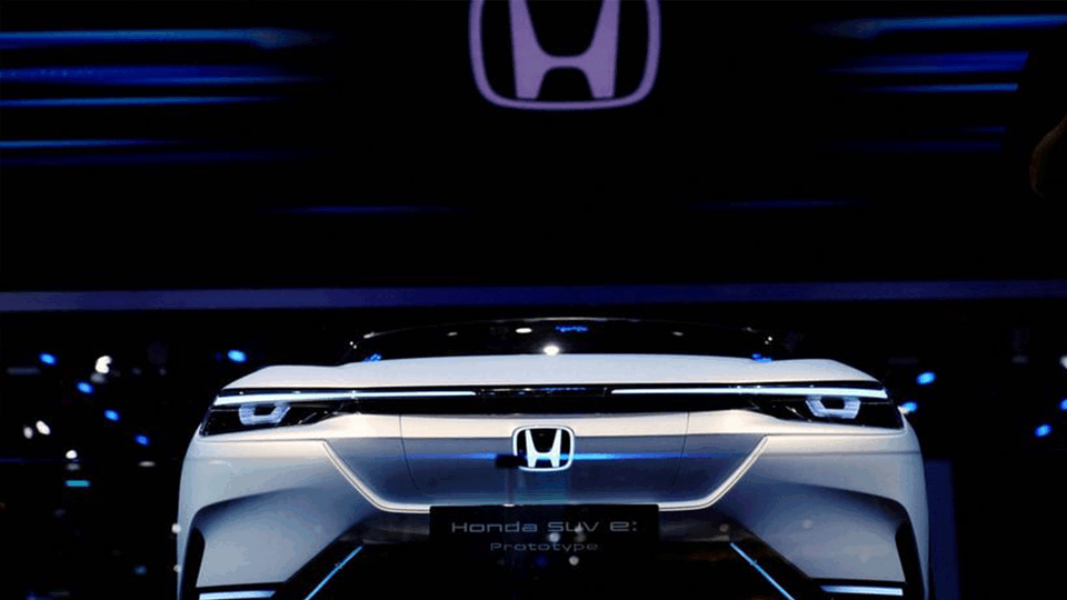  A Honda SUV e:Prototype electric vehicle is seen displayed during a media day for the Auto Shanghai show in Shanghai, China April 20, 2021. REUTERS/Aly Song