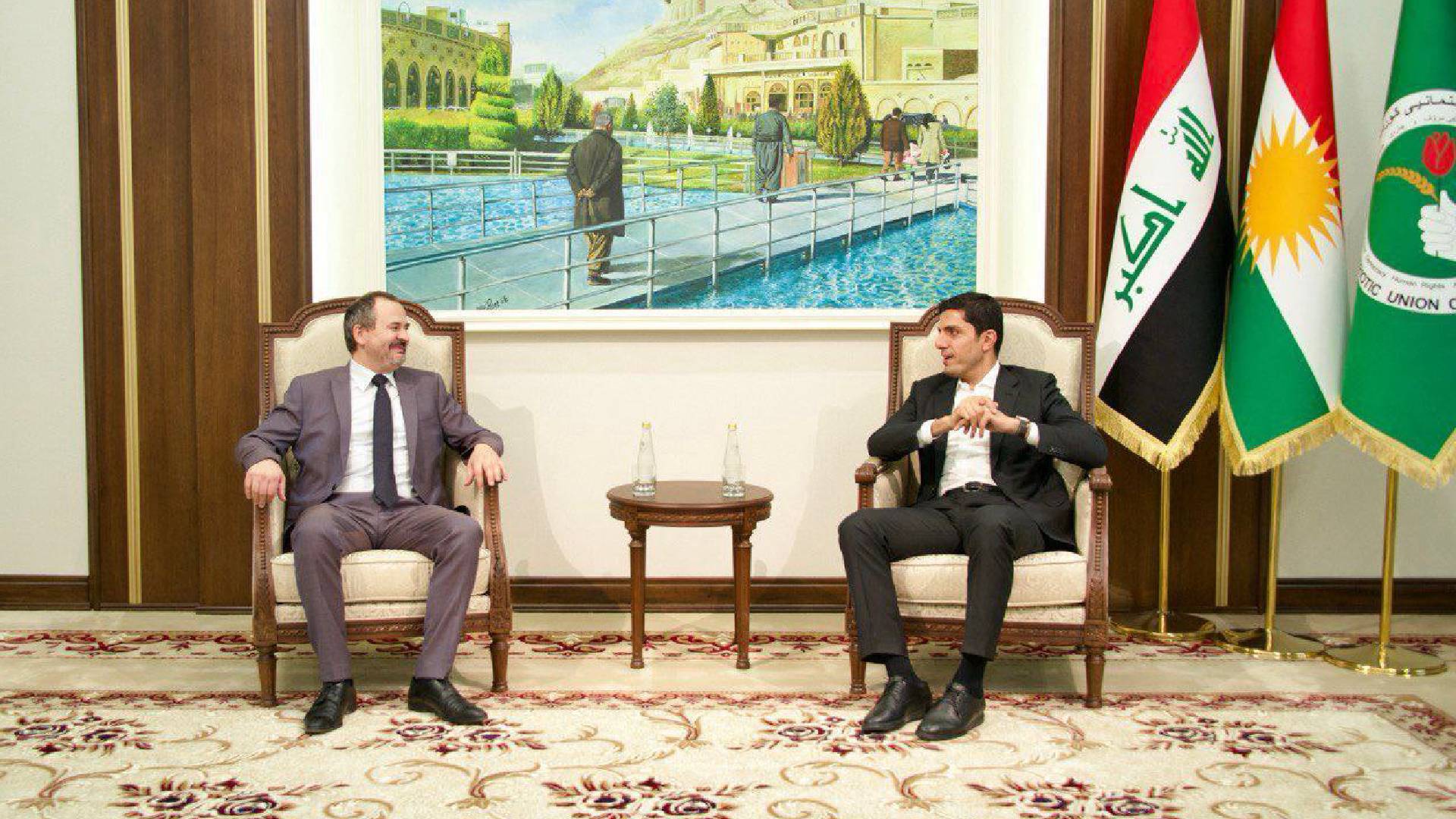 Head of Relations Bureau meets French Consul General