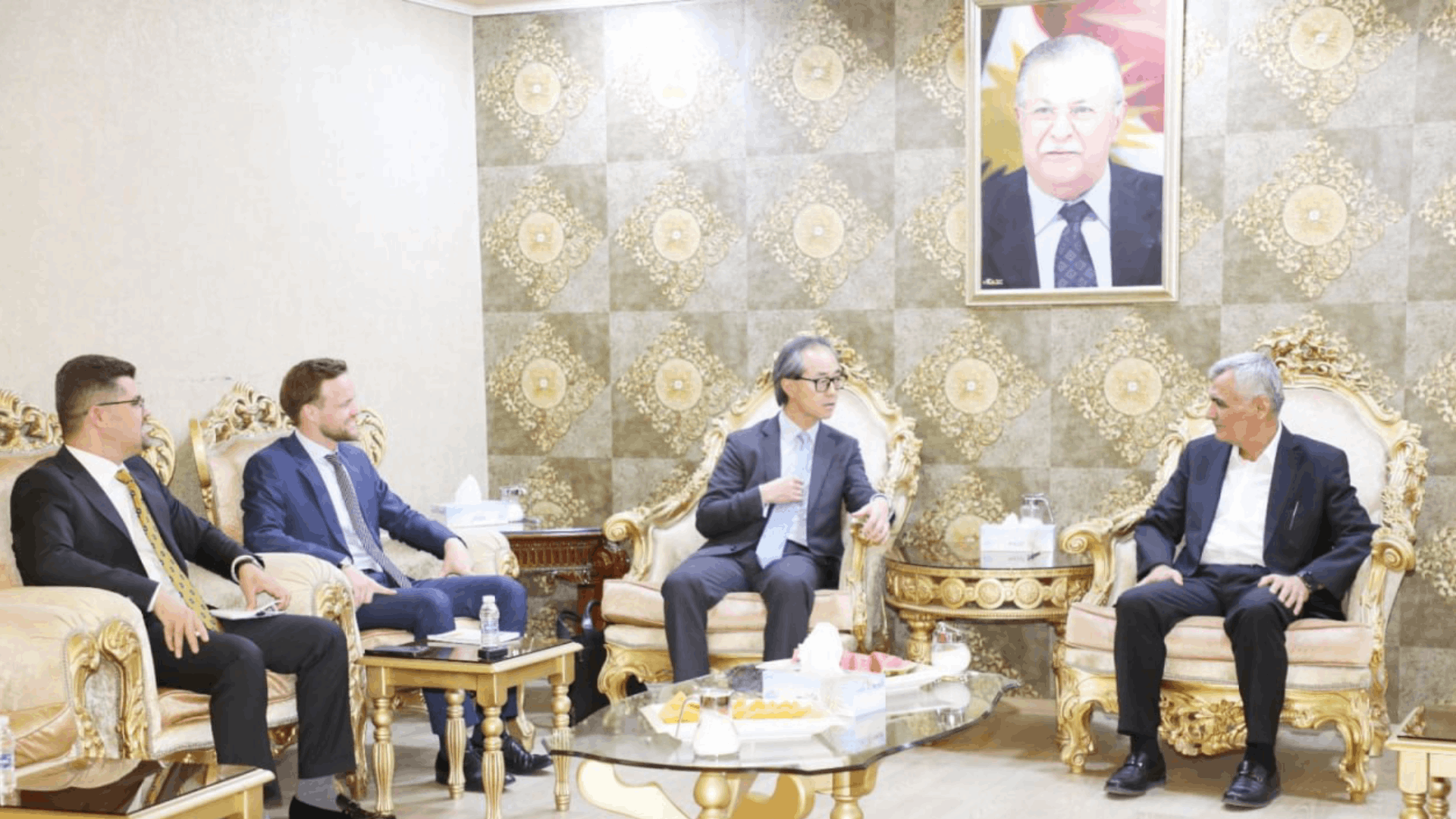  Rafaat Abdullah met with a UNAMI delegation in Sulaymaniyah
