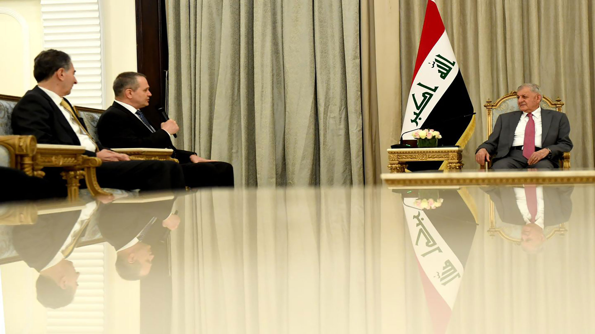  Iraqi President Abdullatif Jamal Rashid on the right and Hungarian Ambassador Atilla Tar on the left.