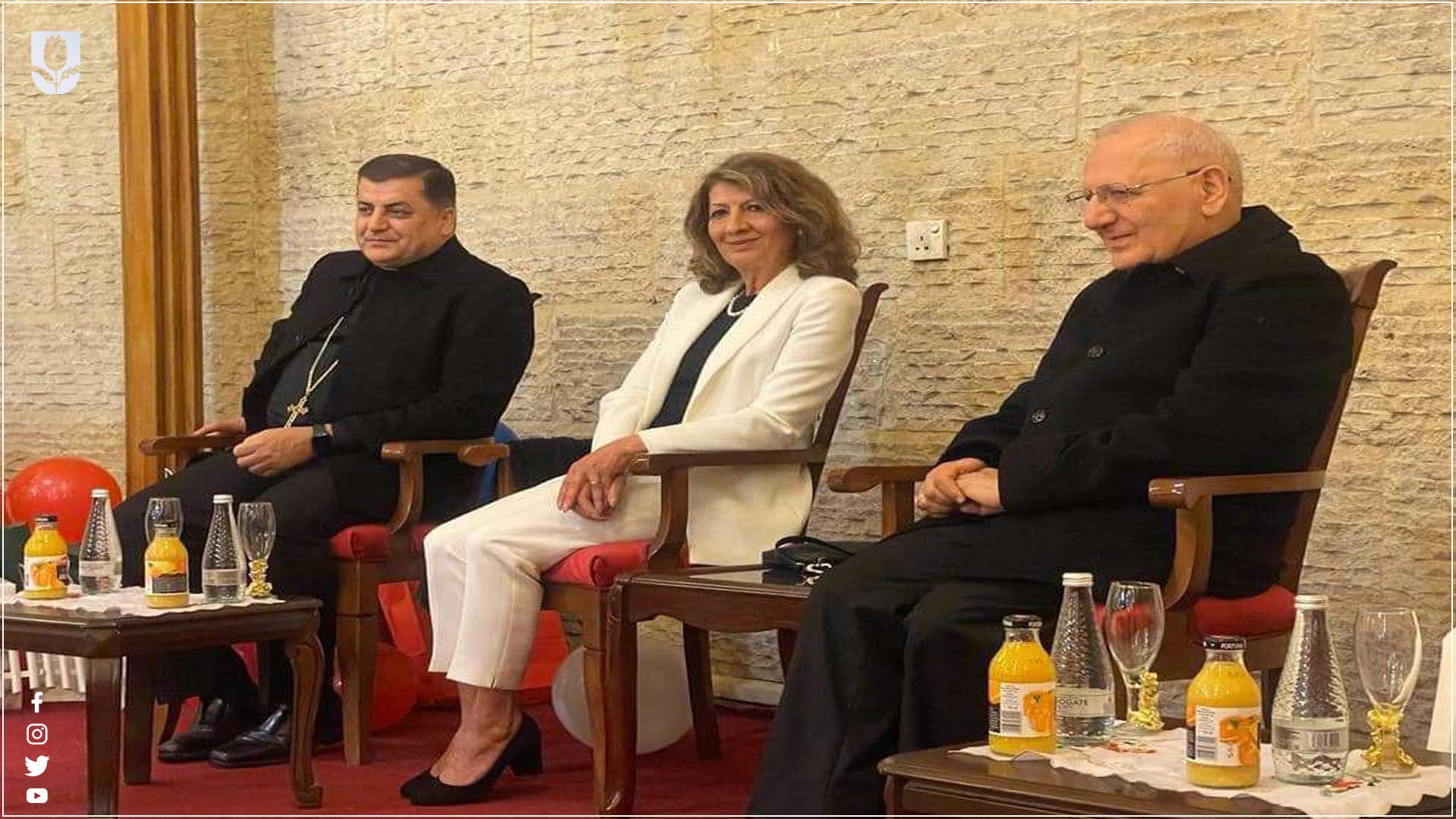  Iraqi First Lady sitting in the middle