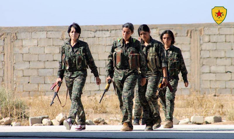 Fermandara YPJ li Kobanê: Ji bo azadiya hemî jinan şer dikim