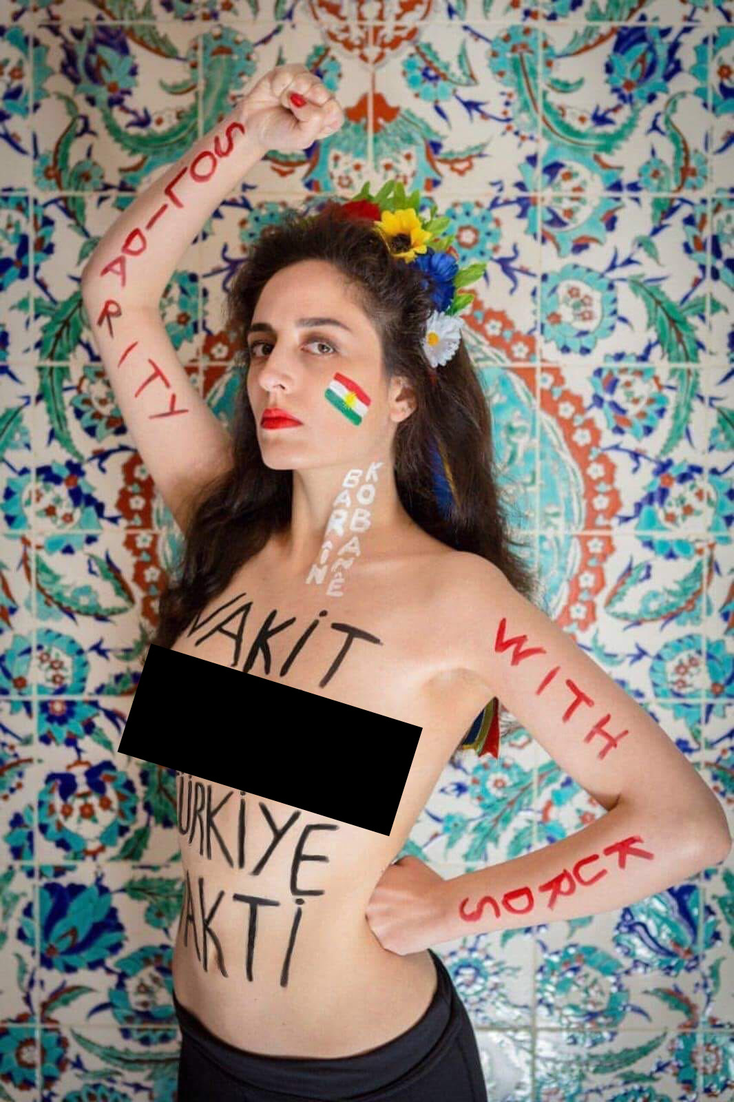 Femen ya Tirkiye; Ji mafê kurdan çarenivîsa xwe diyar bikin
