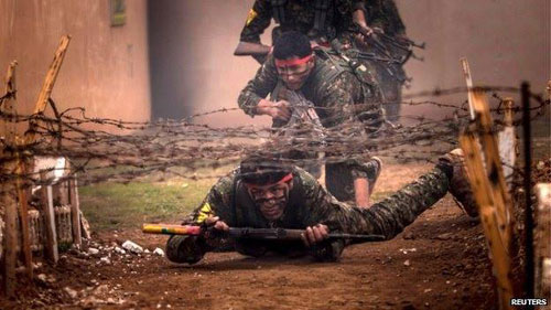 Rojava; Şervanên YPG`ê DAIŞ şepirze kirin