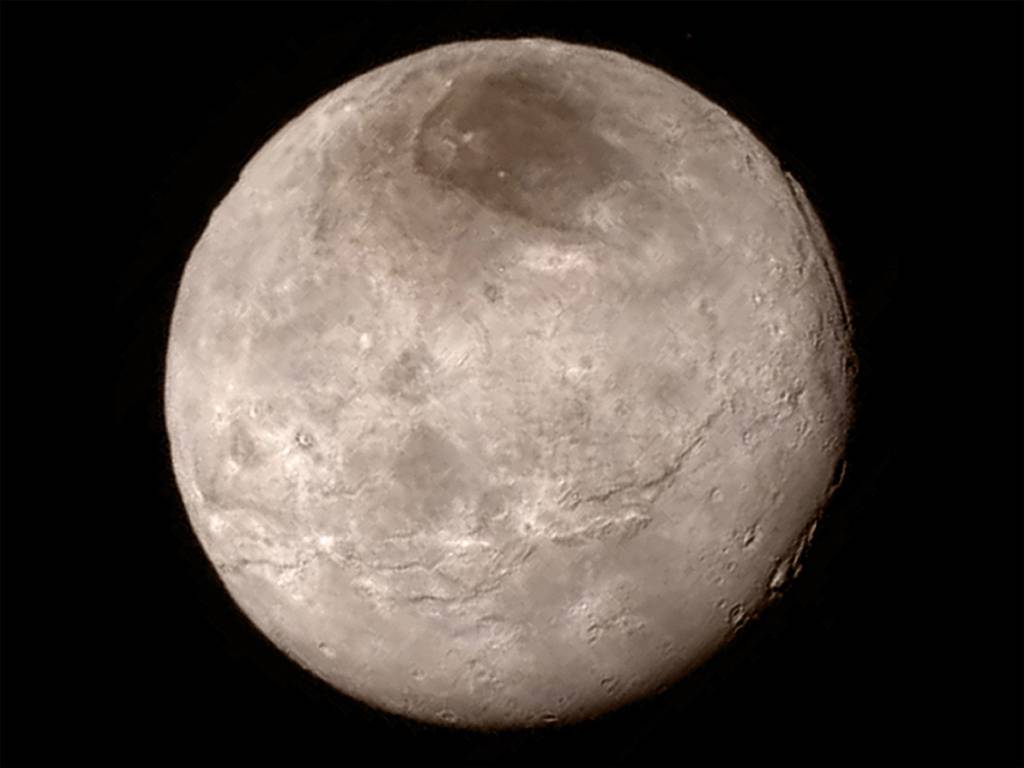 Çiya li ser gerstêrka Pluto`yê hatin dîtin!