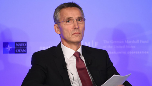 Stoltenberg: NATO amadeye hêzên Êraqê perwerde bike 