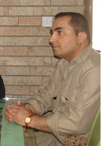 Hozan Efrînî