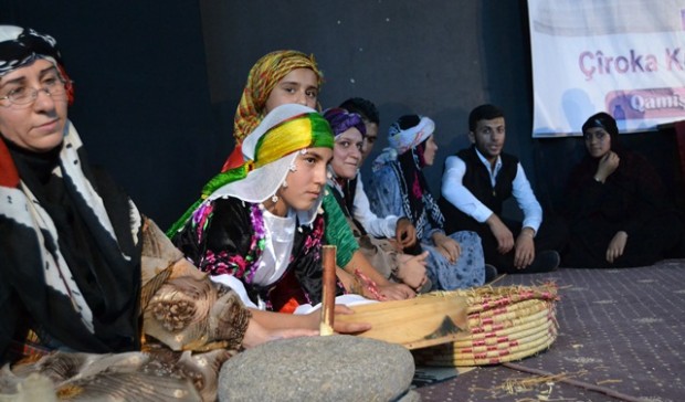 Festîvala çîroka Kurdî li Qamişlo destpê kir