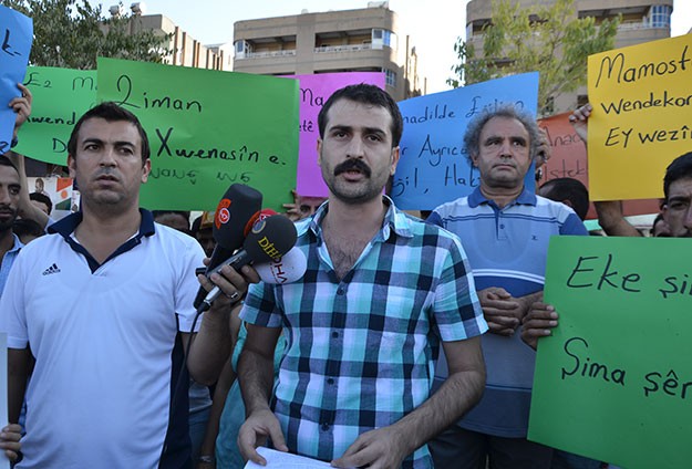 Mêrdîn: Greva birçîbûnê ya mamosteyên kurdî ket roja 8an